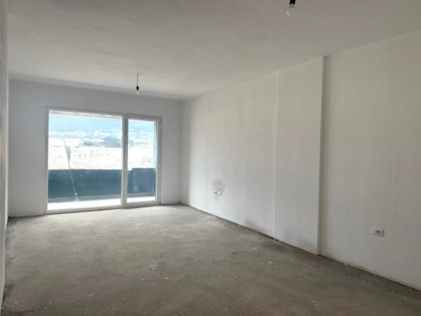 shitet apartament , 110 m² 199.000 € (XHAMLLIK)