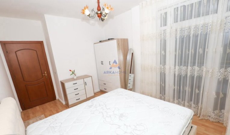 Tirane, jepet me qera apartament 2+1 Kati 3, 97 m² 1.039 € 