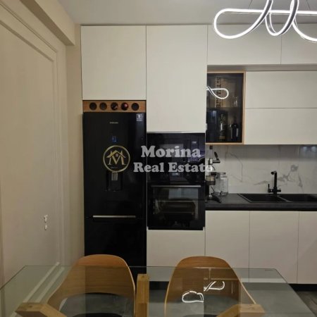 Tirane, shitet apartament 2+1 Kati 2, 113 m² 380.000 € (Komuna e Parisit)