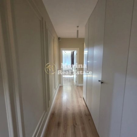 Tirane, shitet apartament 2+1 Kati 2, 113 m² 380.000 € (Komuna e Parisit)