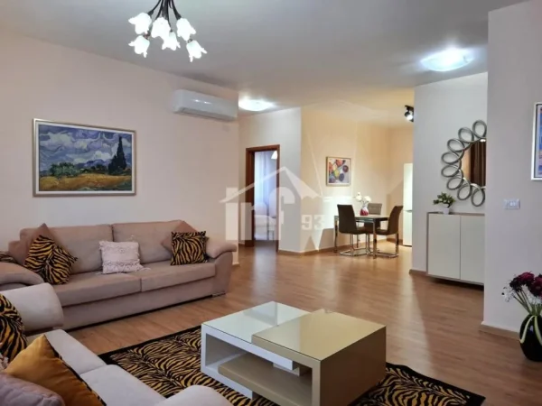Tirane, jepet me qera apartament 2+1+Ballkon Kati 3, 120 m² 850 € (RRUGA “EDUART MANO”, PRANË KOPSHTIT ZOOLOGJIK)
