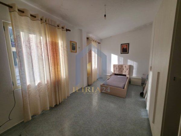 Tirane, shitet shtepi 1 Katshe Kati 1, 250 m² 75.000 € (Shtepi private per shitje ne "Ndroq")