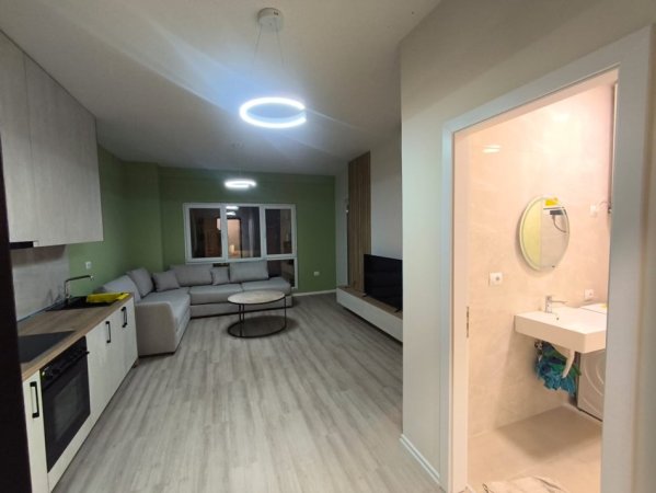 Tirane, shitet apartament 1+1 Kati 5, 65 m² (Rruga Zogu I Zi)