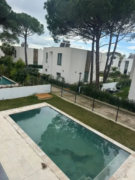 Durres, shitet Vile 2 Katshe Kati 2, 