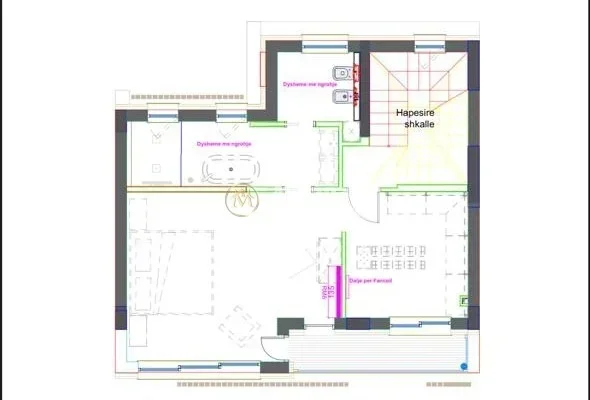 Tirane, shitet Vile 4+1 Kati 1, 496 m² 781.000 € (Liqeni Artificial)