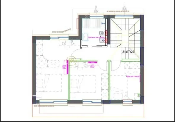 Tirane, shitet Vile 4+1 Kati 1, 496 m² 781.000 € (Liqeni Artificial)