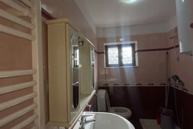 Tirane, shitet apartament 2+1+Aneks+Ballkon Kati 3, 100 m² 197.000 € (Tek Shkolla e Baletit)