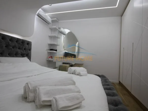 Tirane, jepet me qera apartament 1+1 Kati 0, 63 m² 650 € 