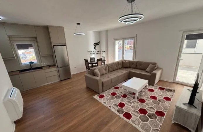 Tirane, jepet me qera apartament 2+1 Kati 6, 80 m² 800 € (XHAMLLIKU)