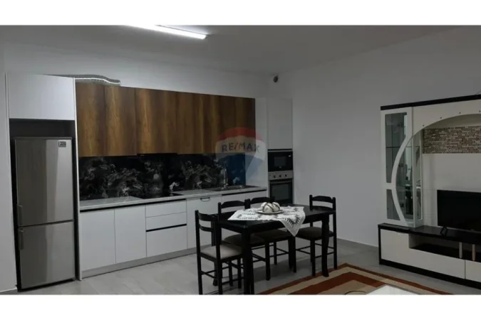 Tirane, jepet me qera apartament 2+1 , 112 m² 50.000 € (ruga Dritan Hoxha)