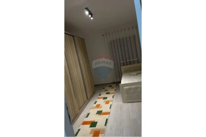 Tirane, jepet me qera apartament 2+1 , 112 m² 50.000 € (ruga Dritan Hoxha)