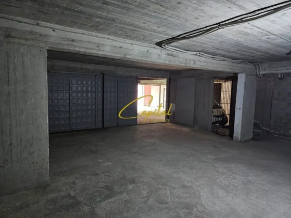 Tirane, shitet garazh | post parkimi Kati -1, 110 m² 110.000 € (DON BOSKO)