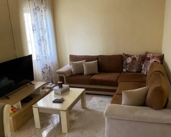 Tirane, jepet me qera apartament 1+1+Aneks+Ballkon Kati 6, 75 m² 550 € (rruga e kavajes , 21 dhjetori)