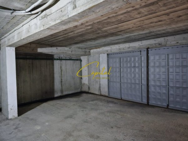 Tirane, jepet me qera magazine Kati -1, 110 m² 550 € (DON BOSKO)