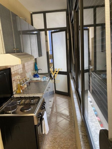 Tirane, jepet me qera apartament 1+1+Ballkon Kati 6, 65 m² 550 € (SQUARE 21)