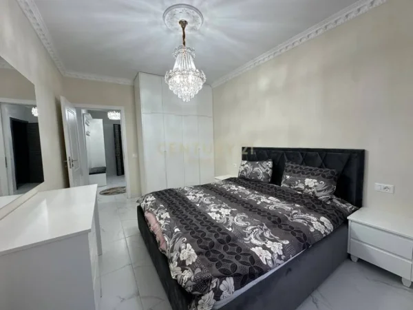 Tirane, shitet apartament 2+1+Aneks+Ballkon Kati 7, 106 m² 170.000 € 