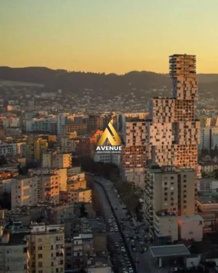 Tirane, shitet ambjent biznesi Kati 1, 100 m² 25.000.000 € (Rruga Muhamet Gjollesha)