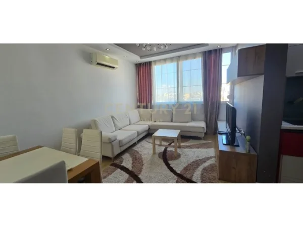 Tirane, jap me qera apartament 2+1 Kati 6, 70 m² 580 € (Ali Demi)