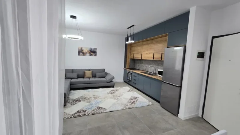 Tirane, jepet me qera apartament 1+1 Kati 5, 70 m² 550 € (Tv Klan Kinostudio)