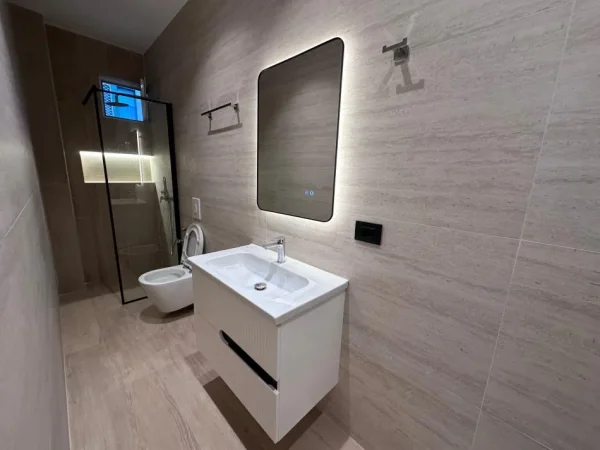 Tirane, shitet apartament , 65 m² 128.500 € (Rruga Eduard Mano)