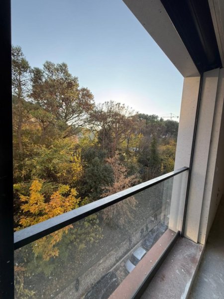 Tirane, shitet apartament 2+1+Ballkon Kati 4, 143 m² 572.800 € (Stadiumi Arena)