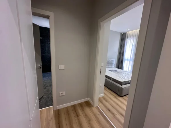 Tirane, jepet me qera apartament Kati 2, 103 m² 1.500 € (Green Valley)