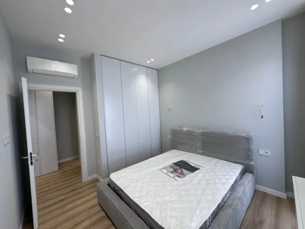 Tirane, jepet me qera apartament Kati 2, 103 m² 1.500 € (Green Valley)