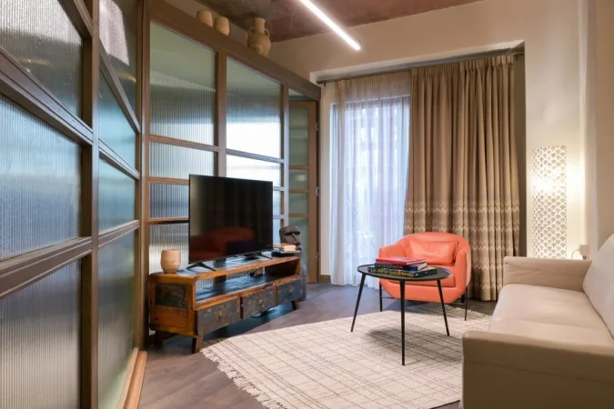 Tirane, jepet me qera apartament 1+1+ 1 POST PARKIMI Ballkon Kati 7, 75 m² 1.150 € (Garden Building)