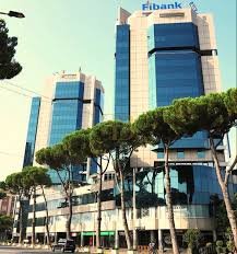 Tirane, jepet me qera zyre , 440 m² 1.9000 € (Kullat Binjake)