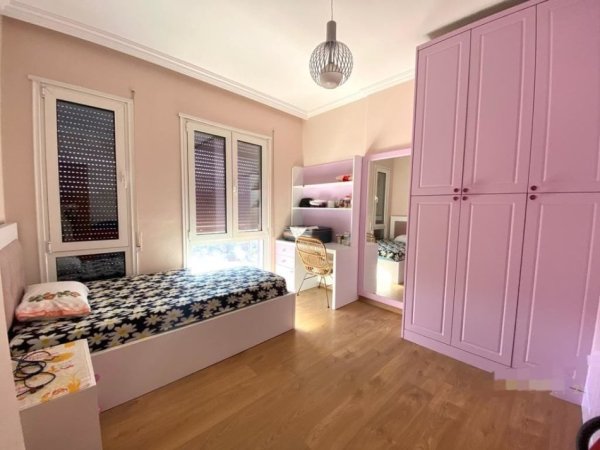 Tirane, shitet apartament , 96 m² 160.000 € 