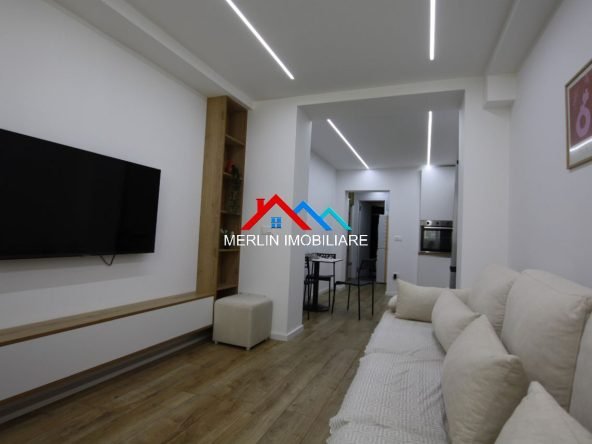 Tirane, jepet me qera apartament 1+1+Ballkon Kati 1, 66 m² 672 € (21 DHJETORI)
