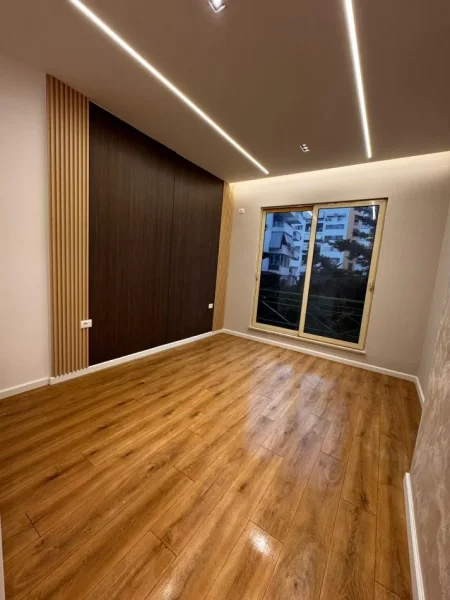 Tirane, shitet apartament 2+1 , 76 m² 125.000 € 