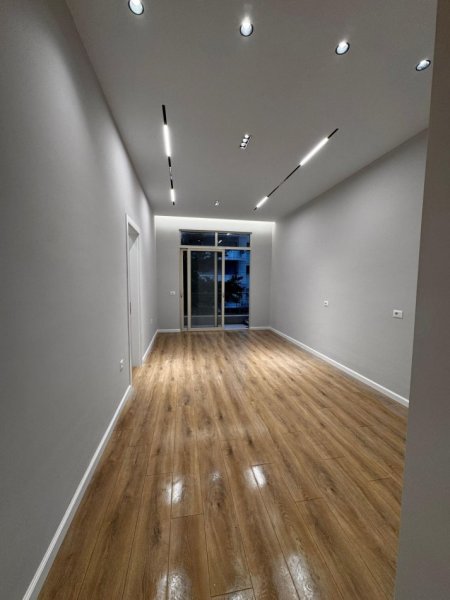 Tirane, shitet apartament 2+1 , 76 m² 125.000 € 