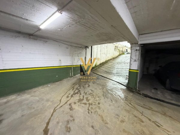 Tirane, jepet me qera Lavazh,garazh | post parkimi Kati -1, 750 m² 1.600 € (RRUGA E KAVAJES)