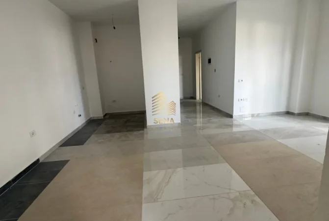 Tirane, shitet apartament 2+1+Ballkon Kati 4, 115 m² 140.000 € (Casa Italia)