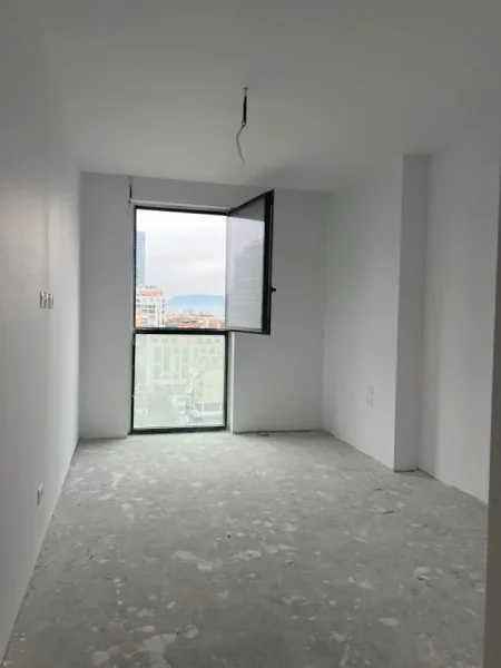 Tirane, shitet apartament 3+1 Kati 10, 170 m² 813.000 € (Air Albania)