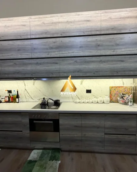 shitet apartament 2+1 Kati 2, 100 m² 320.000 €