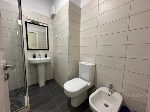 Tirane, shitet apartament 2+1 Kati 7, 108 m² 180.000 € 