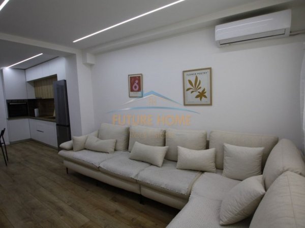 Tirane, jepet me qera apartament 1+1 Kati 0, 63 m² 650 € (21 Dhjetori)