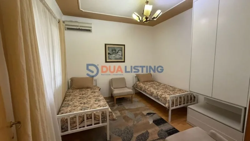 Tirane, jepet me qera apartament 2+1 Kati 1, 100 m² 650 € (Rruga Elbasanit)