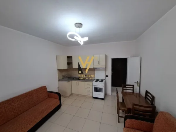 Tirane, shitet apartament 1+1+Ballkon Kati 1, 51 m² 75.000 € (GOLEM)