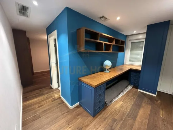 Tirane, jepet me qera apartament 2+1+Ballkon Kati 1, 198 m² 1.500 € (KOPSHTI BOTANIK)  UNA51105