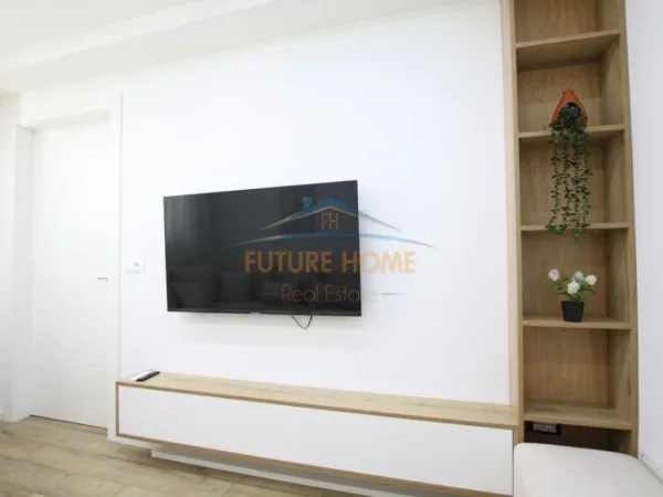 Qera, Apartament 1+1, 21 Dhjetori, Tiranë 650 €, PLUS63540