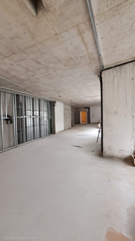 Tirane, jepet me qera zyre Kati 1, 270 m² 9.260 € 