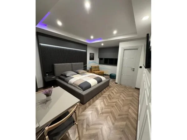 Tirane, shiten 3 Garsoniere , Kati 3, 100 m² 420.000 € (MYSLYM SHYRI)