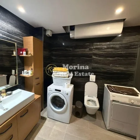 Tirane, shitet apartament 2+1 Kati 2, 100 m² 309.000 € (Komuna e Parisit)