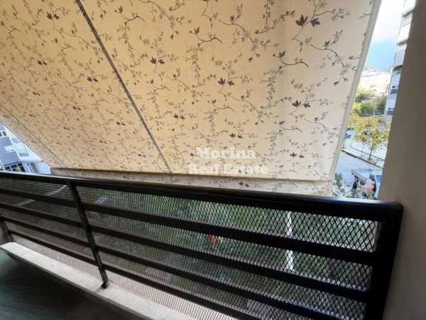 Tirane, shitet apartament 2+1 Kati 2, 100 m² 309.000 € (Komuna e Parisit)