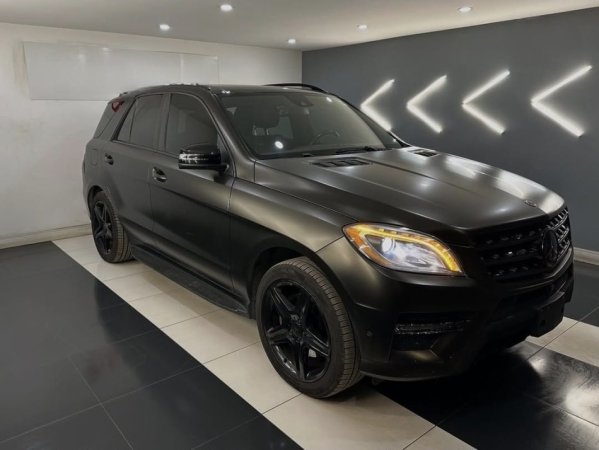 Tirane, shes SUV Mercedes Benz ML Nafte, e zeze automatik Klima 240.000 km 14.997 €