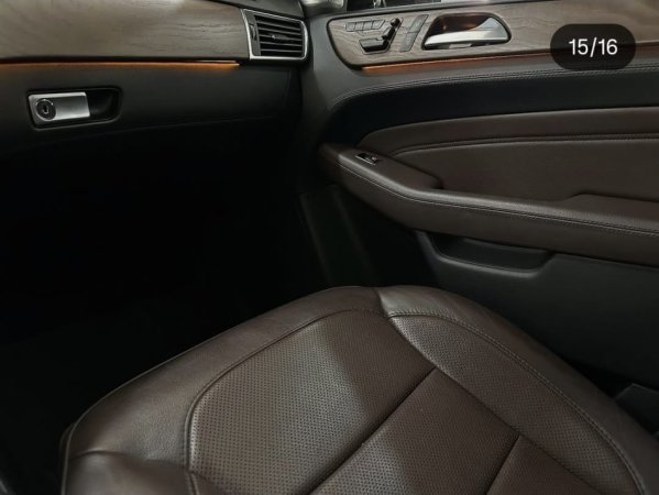 Tirane, shes SUV Mercedes Benz ML Nafte, e zeze automatik Klima 240.000 km 14.997 €