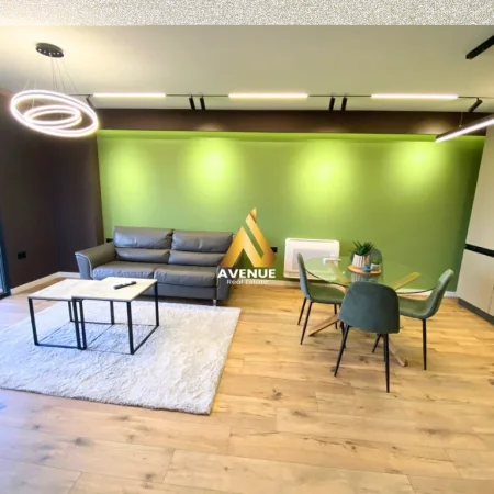 Tirane, jepet me qera apartament 2+1+Ballkon Kati 9, 110 m² 1.500 € (Liman kaba)